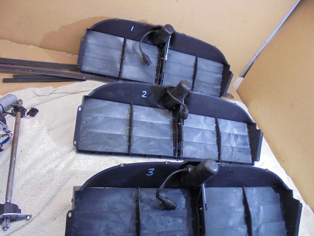 Porsche 928 Variable Radiator Shutters 92857505100 928 Variable Rad ...
