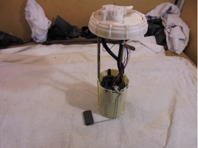 Maserati 4200GT In Tank Fuel Pump and Sender 0580313090 & Yard SF126