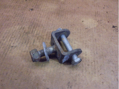 Ferrari 355 F355 Front Suspension Connecting Fork 15939 Yard SF123