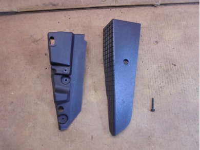 Porsche 986 / 996 RHD Drivers Foot Rest 99655161200 986/996 Yard SF126