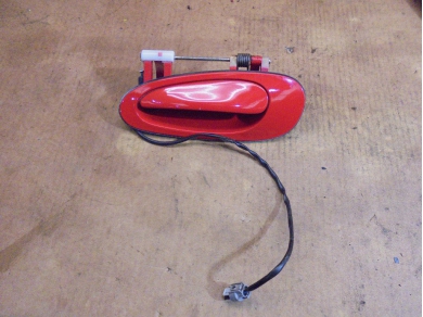 Porsche 986 / 996 Left Side Outer Door Handle 99653706106 in Red 986/996 N/S Yard SF19