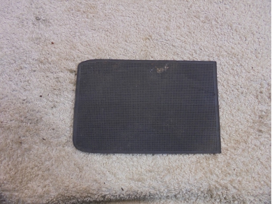 Porsche 986 / 996 Centre Console Rubber Mat Insert 99655266500 986/996 Yard SF40