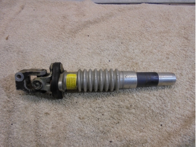 Porsche 986 / 996 Female Lower Steering Column Intermediate Shaft 986/996 Stg Yard SF66