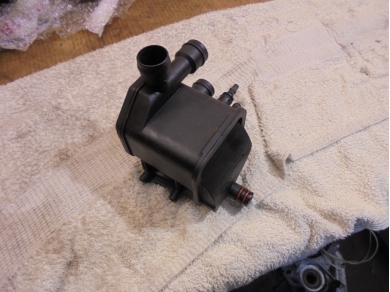 Porsche 997 Crank Case Breather / Oil Separator 99710703800 Yard SF66