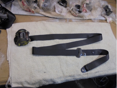 Aston Martin DB7 Vantage Rear Inertia Seat Belt SPB12217 N/S/R Yard SF28