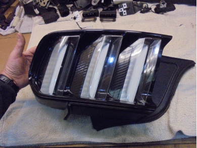 Ford Mustang RHD Mk6 S550 GT Right Rear Light GR3B-13B504-A O/S/R EX Sub Wksp Shelf