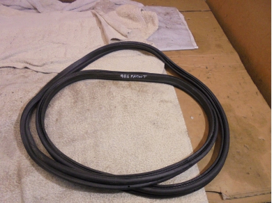 Porsche 986 / 996 Front Bonnet Seal 99651161100 986/996 EX Sub SF39