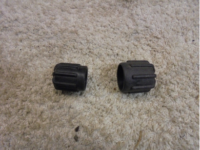 Porsche 986 / 996 AC Fill Valve Caps 94457366302 / 94457366301 986/996 Yard SF24