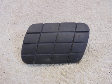 Porsche 986 / 996 Tiptronic Brake Pedal Pad / Rubber 99642321203 986/996 Tip Yard SF24