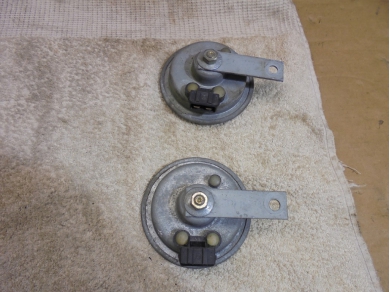 Porsche 986 / 996 Alarm Horn 99663711700 986/996 Yard SF60