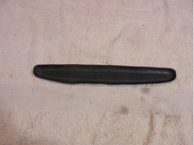 Porsche 986 / 996 Left Side Inner Sill Trim Rubber Insert 99655151300 986/996 Near Glass rack 22/7/25