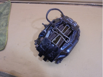 Porsche 944 S2 Left Rear Brake Caliper N/S/R Yard SF35