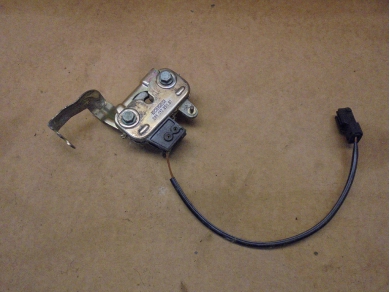 Porsche 996 Engine Cover / Boot Lock 99651205301 (Short) EX Sub SF12