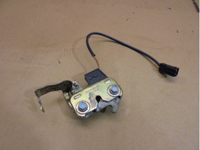 Porsche 986 Boot Lock 98651205302 Yard SF104