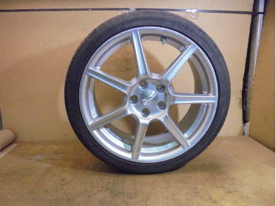 Aston Martin V8 Vantage 7 Spoke 8.5Jx19 ET50.3 Front Alloy Wheel 6G33-1007-FB AM Peg 78