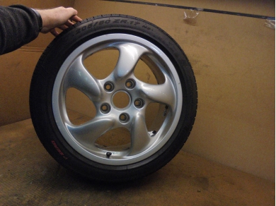 Porsche 986 Front 7Jx17 ET55 Turbo Twist Alloy Wheel 98636212400 Peg 84