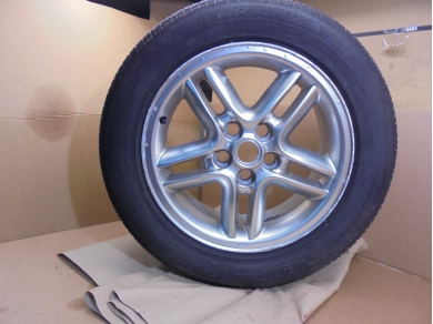 Land Rover Discovery 2 8Jx18 IS57 Hurricane Alloy Wheel RRC00020MCM Disco2 18 RRC00020 Peg 103