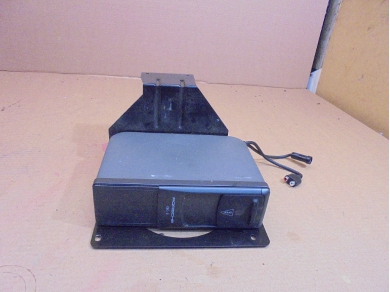 Porsche 986 CDC3 BECKER BE2660 Multi CD Changer 99364513000 Yard SF26