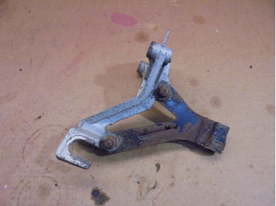 Porsche 986 Boxster Tiptronic Gearbox Left Mount Bracket 98637515300 Tip Gbox N/S Yard SF17