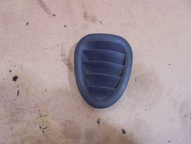 Porsche 987 / Cayman Dash Top Right Side Defrost Grill Vent 98755245601 in Black 987/Cay O/S Yard SF106