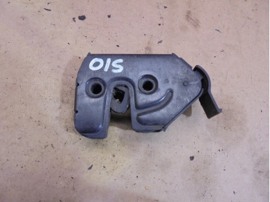 Land Rover Discovery 3 Right Side Tailgate Lock Catch 5124 - 7016048 Disco O/S/R 5124-7016048 EX Sub SF34