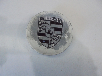 Porsche 986 / 996 Wheel Centre Cap 99336130311 FOR REFURBISHMENT 986/996 Yard SF26
