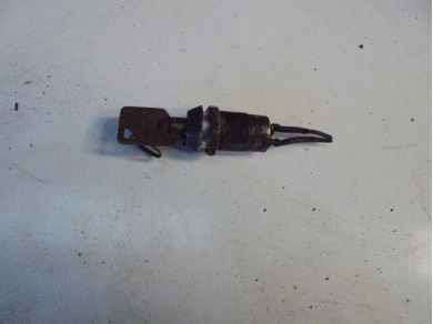 TVR Chimaera 4L Alarm Switch /Security Lock and Key FOR PARTS/REFURBISHMENT Yard SF92