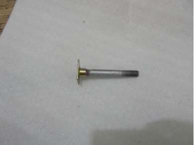 Porsche 986 Spare Wheel Retaining Stud 99672170100 Yard SF68