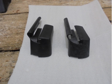 Porsche 986 Right Seat Outer Rail Cover 99652136000 O/S Out EX Sub Box E