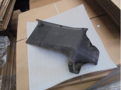 Porsche 964 ABS Booster Pump Cover 96435510150 DAMAGED Yard SF127