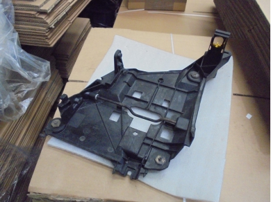 Porsche 986 / 996 Left Headlight Mounting Tray 99663104100 986/996 N/S H/light Yard SF127