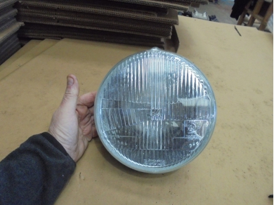 Porsche RHD 928 Headlight 0301900701 Yard SF128