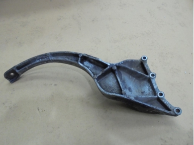 Porsche 924 Exhaust Support Bracket 477253243 Exh Yard SF127