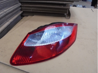 Porsche 987 Right Rear Light Unit 98763142402 O/S/R Above AL 18/12/25