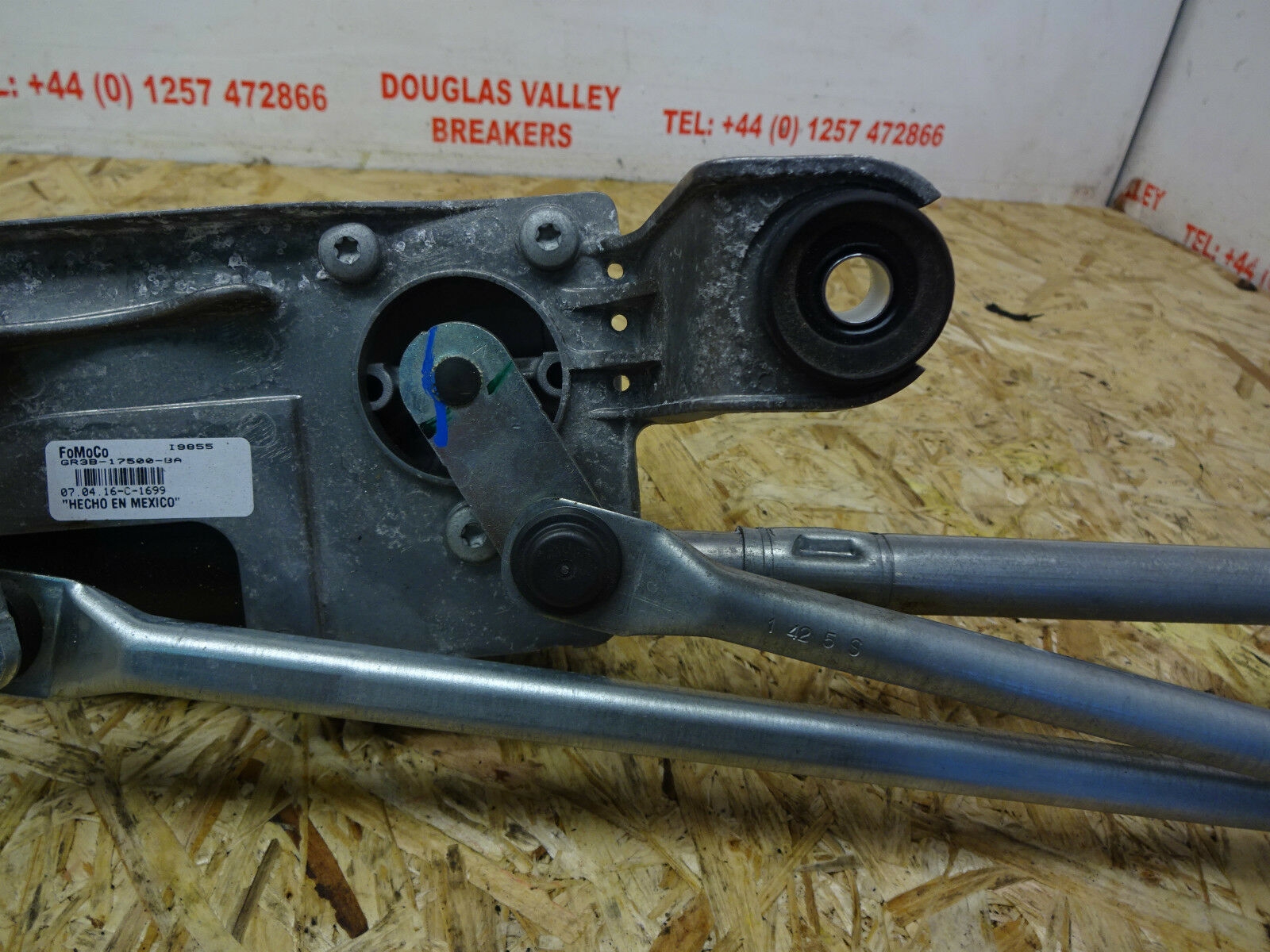 2016 Ford Mustang GT Right Hand Drive Wiper Mechanism S550 RHD Wiper Mech