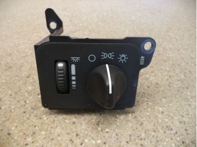 Chevrolet CHEVROLET CAMARO Z 28 DRIVERS HEADLIGHT SWITCH UNIT Z28 1993 - 2002 P219YDS