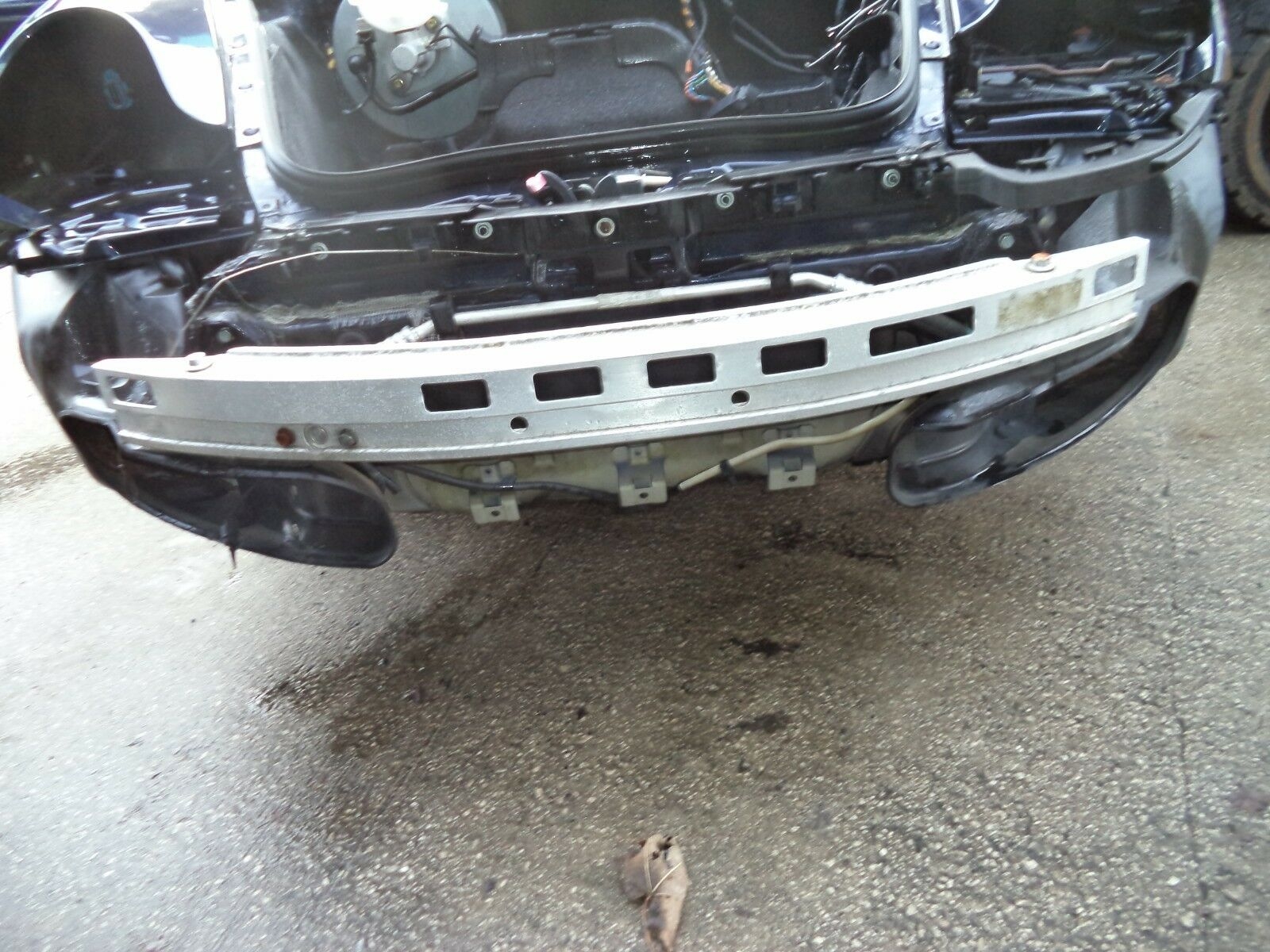 PORSCHE 996 FRONT BUMPER PLASTIC SUPPORT 99650553101 BOXSTER 986 BUMPER