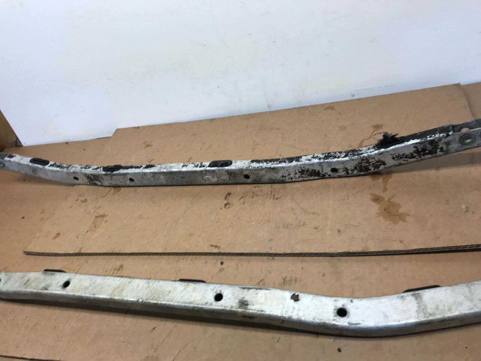 PORSCHE 993 REAR SUSPENSION CROSS MEMBER 99333117102 EAS090119