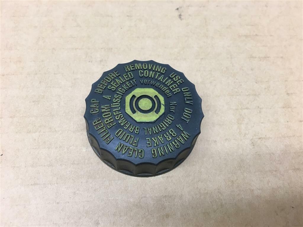 PORSCHE BOXSTER 986 BRAKE FLUID RESERVOIR SCREW ON CAP