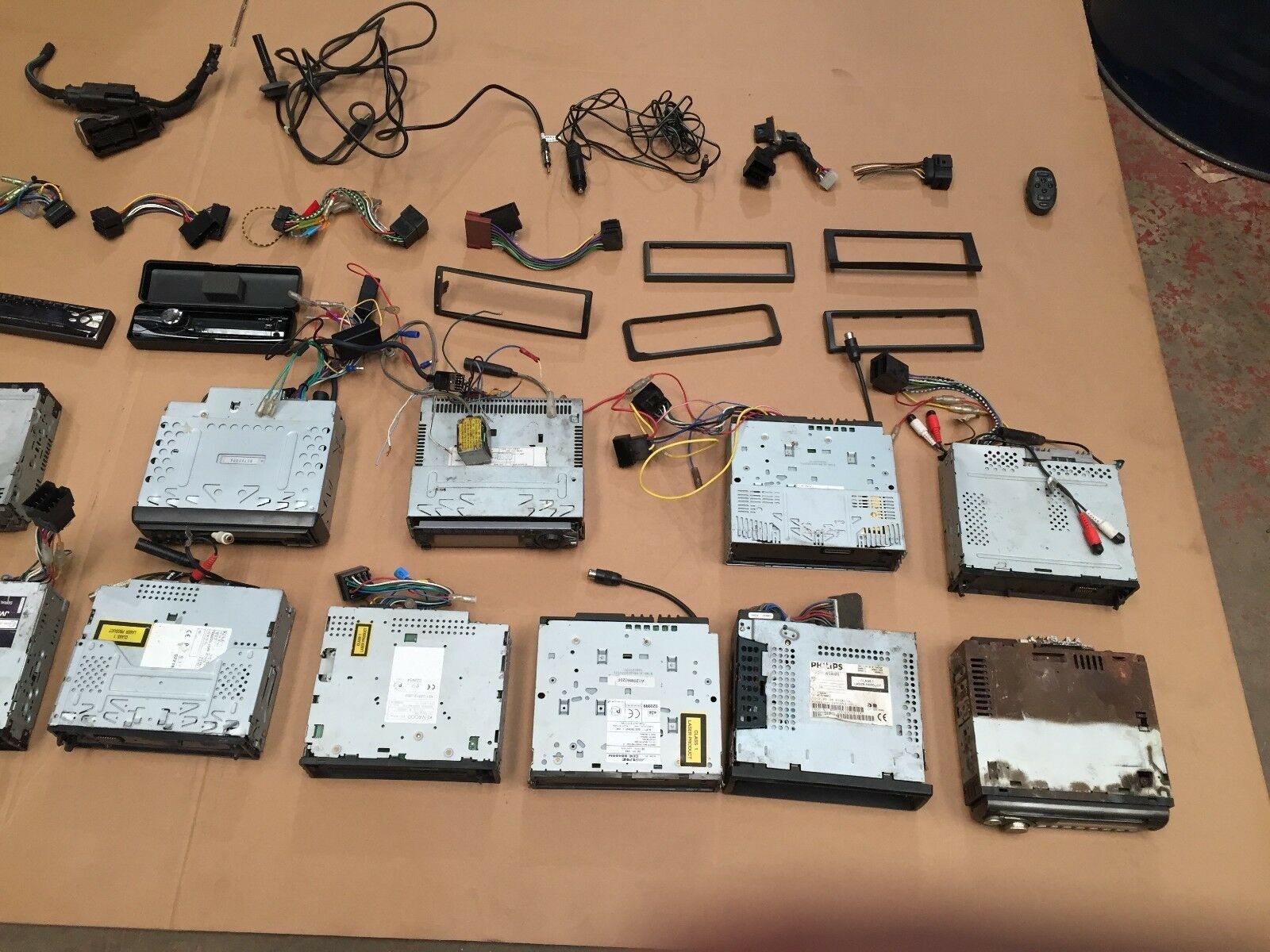 CAR RADIO SPARES JOB LOT OF CAR RADIO PARTS CAR CD PLAYER