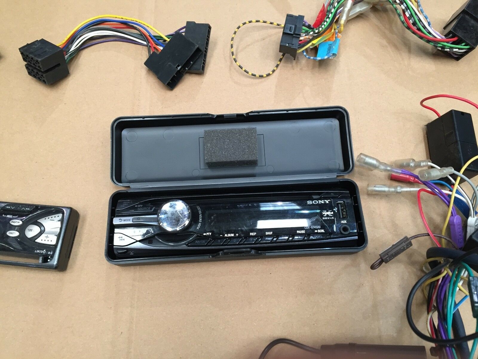 CAR RADIO SPARES JOB LOT OF CAR RADIO PARTS CAR CD PLAYER