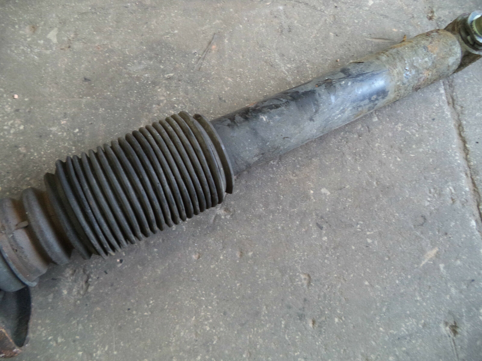 BMW X5 E53 NS REAR PASSENGER SIDE REAR LEFT SHOCK SUSPENSION STRUT 2005 M.A