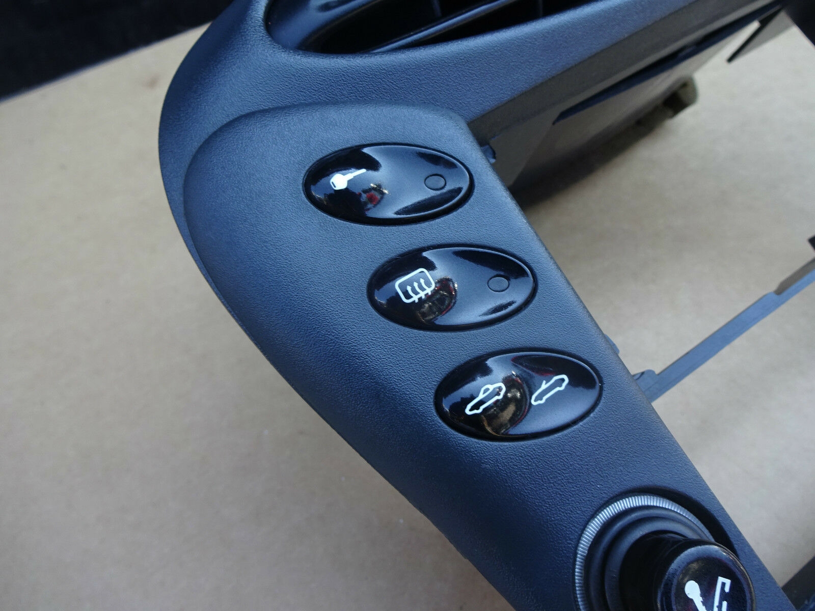 PORSCHE BOXSTER DASHBOARD CONSOLE PORSCHE BOXSTER SWITCH SURROUND