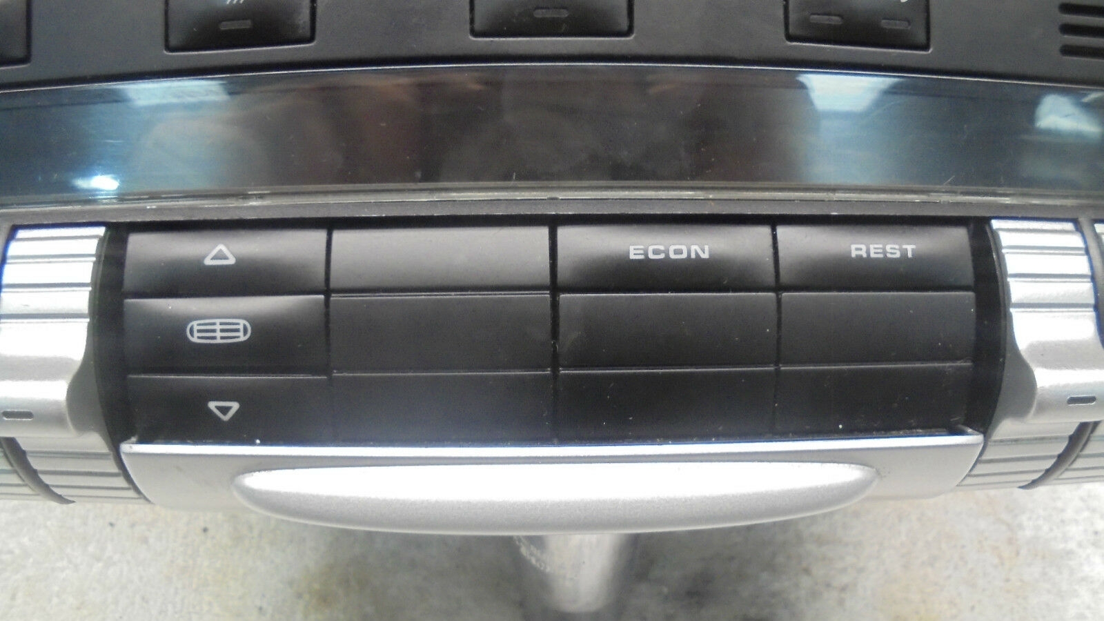 Porsche Cayenne Heater Controls 7L5907040AF 955 Heater Control & Display