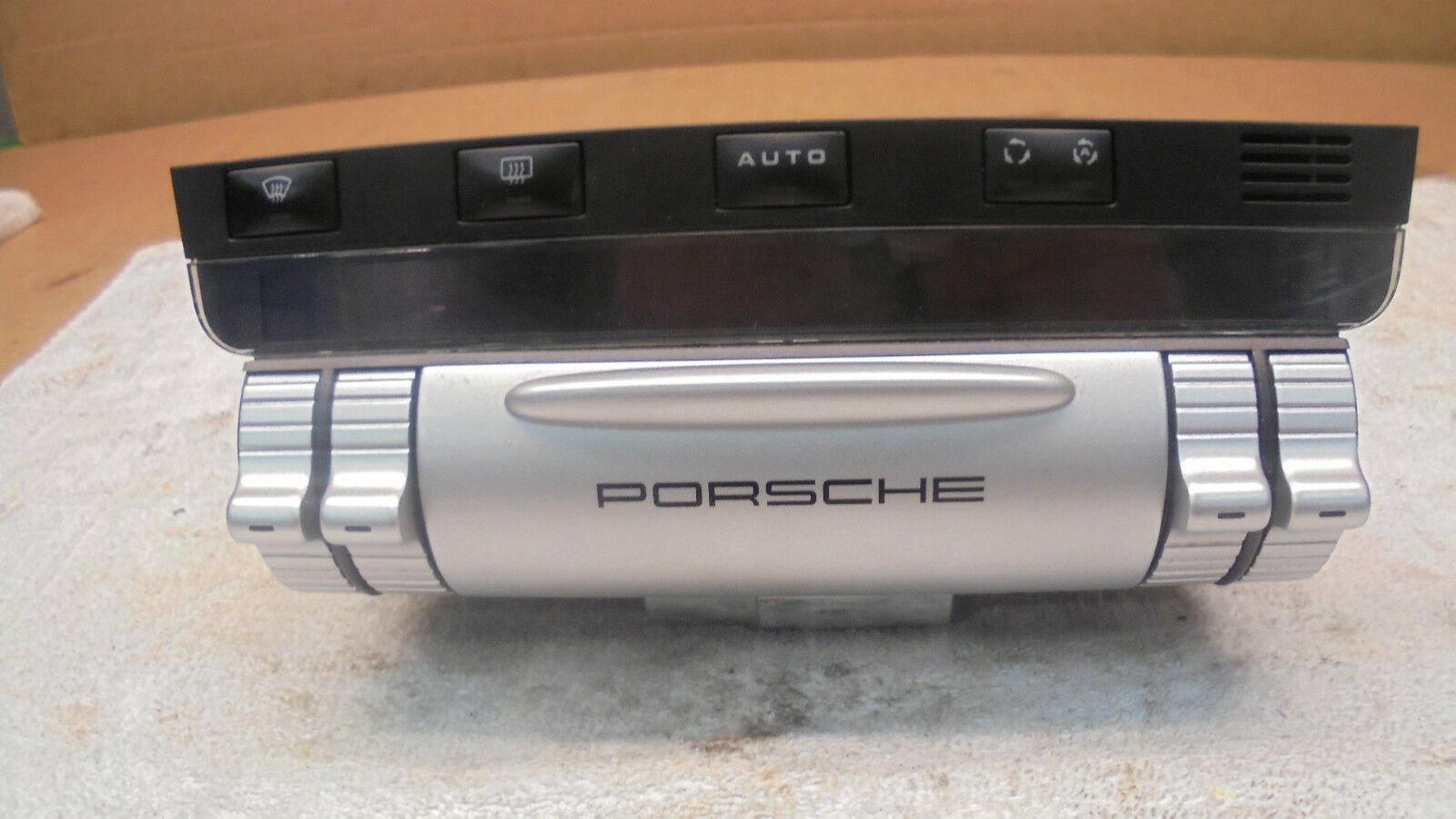 Porsche Cayenne Heater Controls 7L5907040AF 955 Heater Control & Display