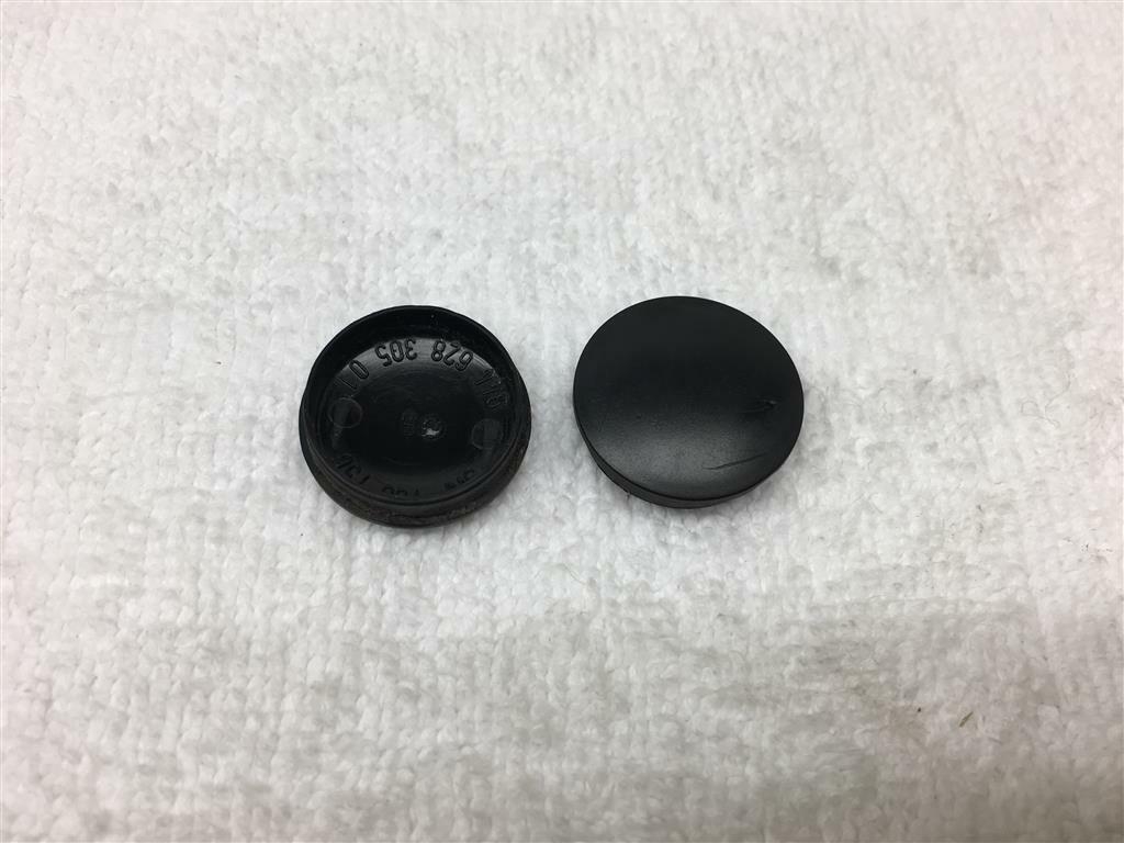 1 x Genuine Porsche Boxster 996 997 Cayman Windshield Wiper Arm End Cap