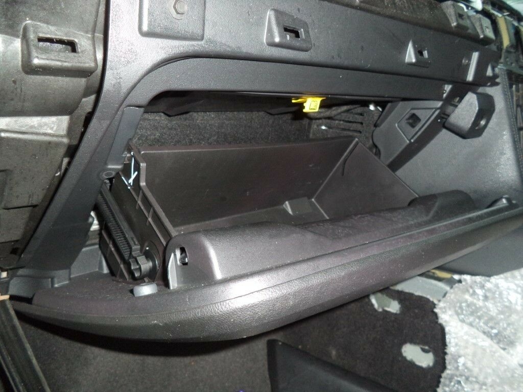 2015 2018 FORD MUSTANG GLOVE BOX FORD MUSTANG GLOVE BOX AND KNEE AIRBAG MTMT 2015 2018 FORD MUSTANG GLOVE BOX FORD MUSTANG GLOVE BOX AND KNEE AIRBAG MTMT